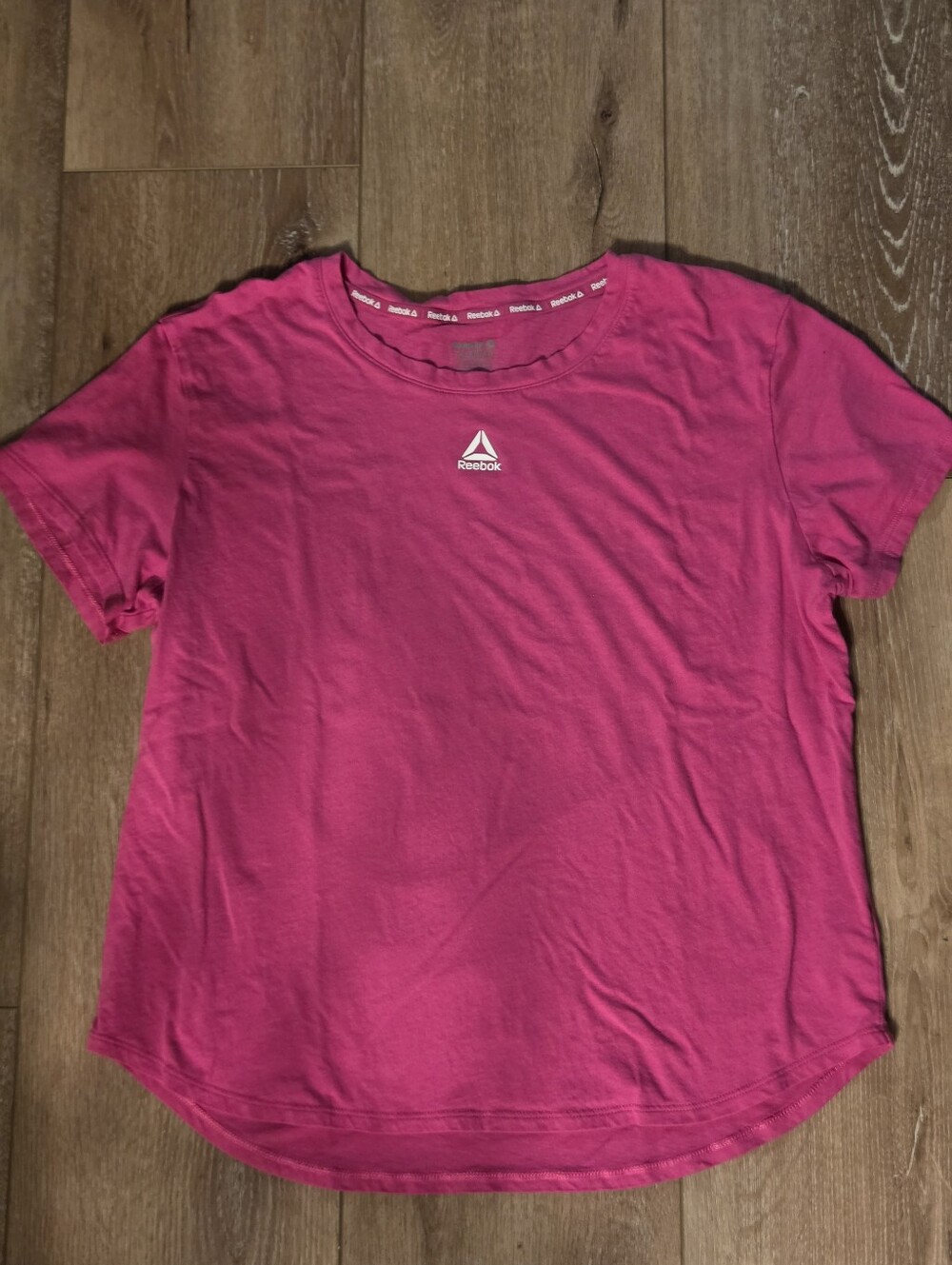 Reebok Hot Pink Short Sleeve Crewneck Tee Size XL
